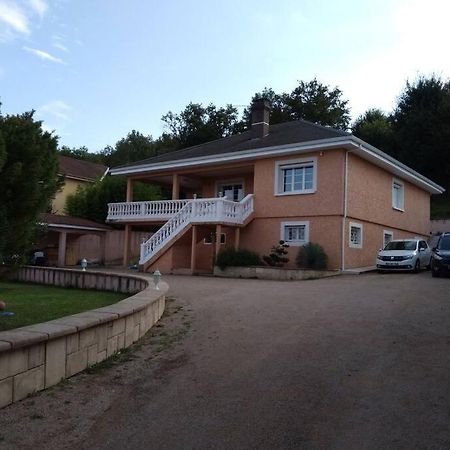 Comme A La Maison ! Chavanoz Exteriér fotografie